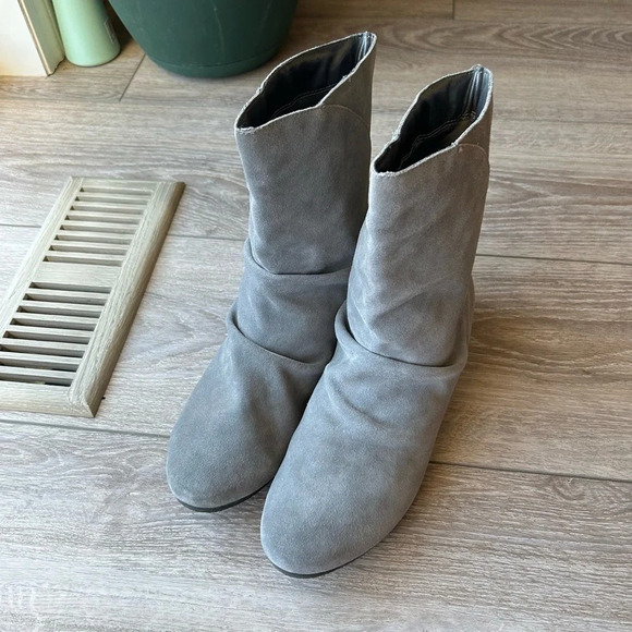 Gossip Suede Slouch Hidden Heel Boots - Picture 2 of 13